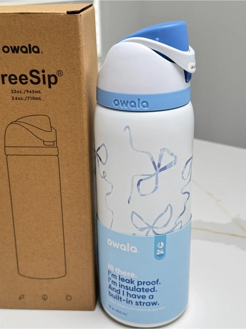 NWT Owala Tied & True Blue Bows 32oz FreeSip UO Exclusive Bowala